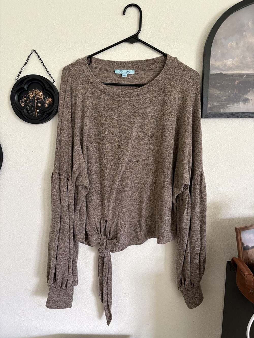 She + Sky Sweater Size L Brown Long Bishop Sleeve Tie Front Top
